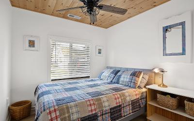 8 Riley Cove Road, Julie & Co. Realty