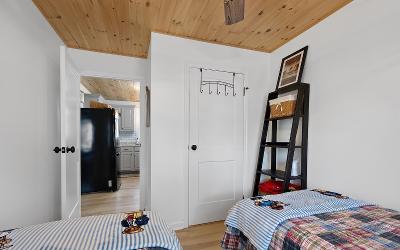 8 Riley Cove Road, Julie & Co. Realty