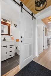 8 Riley Cove Road, Julie & Co. Realty