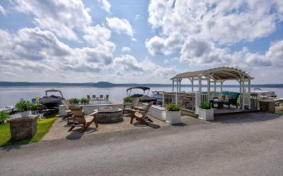 8 Riley Cove Road, Julie & Co. Realty