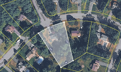 685 Stark Terrace, Julie & Co. Realty