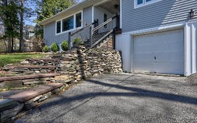1142 NYS Route 9P, Julie & Co. Realty