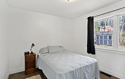 1142 NYS Route 9P, Julie & Co. Realty