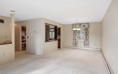 5 Birchtree Lane, Julie & Co. Realty