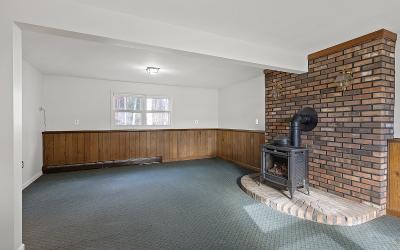 5 Birchtree Lane, Julie & Co. Realty