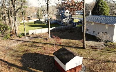 5 Birchtree Lane, Julie & Co. Realty