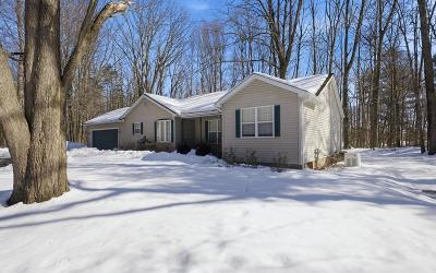 11 Schuyler Way, Julie & Co. Realty