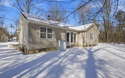 11 Schuyler Way, Julie & Co. Realty
