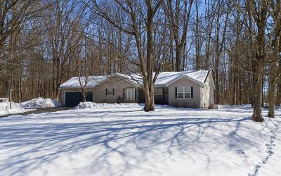 11 Schuyler Way, Julie & Co. Realty