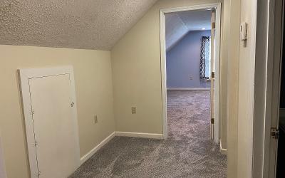10 Mockingbird Lane, Julie & Co. Realty