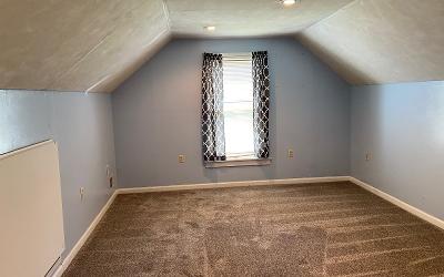 10 Mockingbird Lane, Julie & Co. Realty