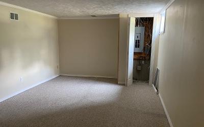 10 Mockingbird Lane, Julie & Co. Realty