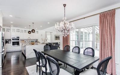 26 Rolling Green Drive, Julie & Co. Realty