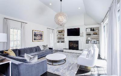 26 Rolling Green Drive, Julie & Co. Realty