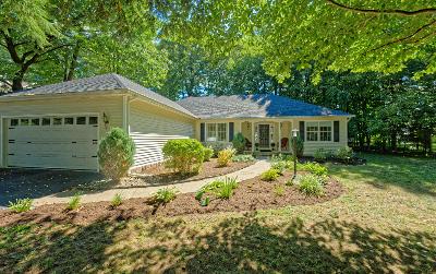 25 Jenee Way, Julie & Co. Realty
