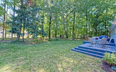 25 Jenee Way, Julie & Co. Realty