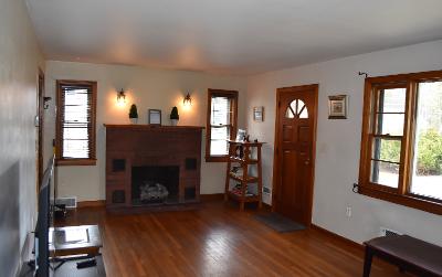 4 Fowler Lane, Julie & Co. Realty