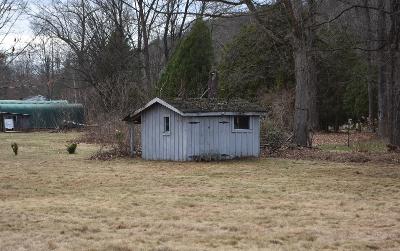 4 Fowler Lane, Julie & Co. Realty