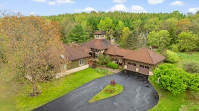 25 North End, Julie & Co. Realty