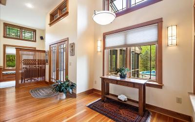 25 North End, Julie & Co. Realty