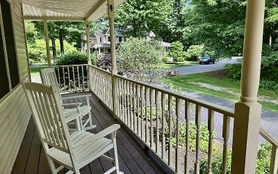 1 Inlander Road, Julie & Co. Realty