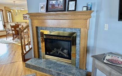 1 Inlander Road, Julie & Co. Realty