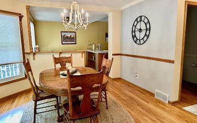 1 Inlander Road, Julie & Co. Realty