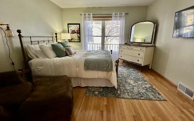 1 Inlander Road, Julie & Co. Realty