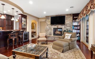 70 Railroad Place #411, Julie &Co. Realty