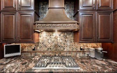 70 Railroad Place #411, Julie &Co. Realty