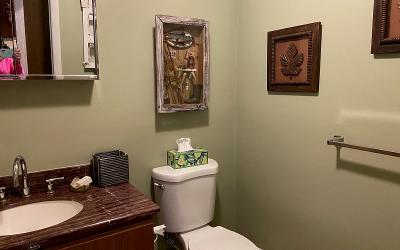 24 Elizabeth Lane, Julie & Co. Realty