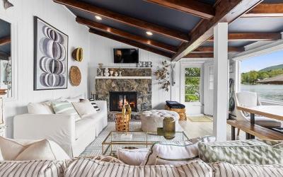 95 Birdsall Road, Julie & Co. Realty