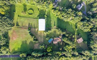68 Rockwell Road, Julie & Co. Realty