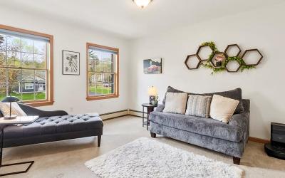 25 Algonquin Drive, Julie & Co. Realty