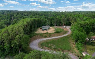 182 NY-9P, Julie & Co. Realty