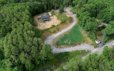 182 NY-9P, Julie & Co. Realty