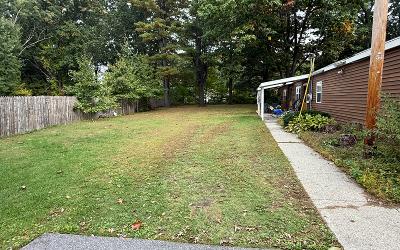 31 Thomas Avenue, Julie & Co. Realty