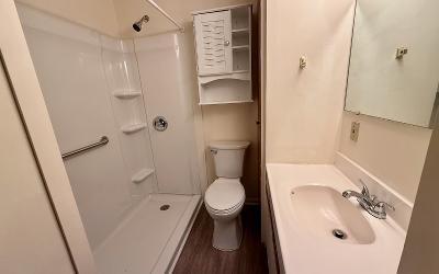 31 Thomas Avenue, Julie & Co. Realty