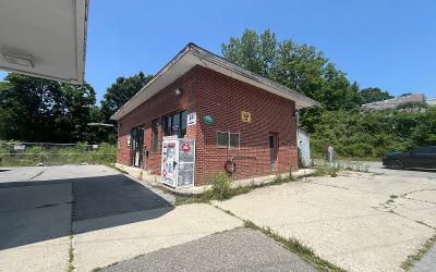69 Montcalm Street, Julie & Co. Realty