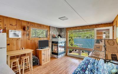 60 Parkhurst Road, Julie & Co. Realty