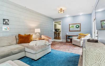 13 Heresford Lane, Julie & Co. Realty