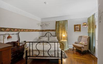 149 Woodlawn Avenue, Julie & Co. Realty