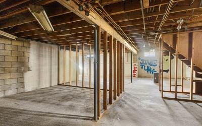 10 Linden Street, Julie & Co. Realty