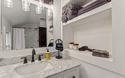 2 Van Rensselear Street, Julie & Co. Realty