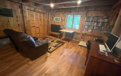 24 Whits End Way, Julie & Co. Realty