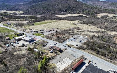 878 State Route 9N, Julie & Co. Realty