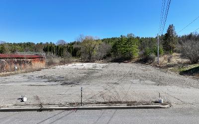 878 State Route 9N, Julie & Co. Realty