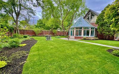 605 N. Broadway, Julie & Co. Realty