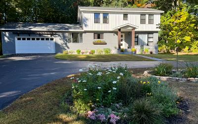206 Van Aernem Road, Julie & Co. Realty