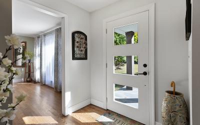 206 Van Aernem Road, Julie & Co. Realty